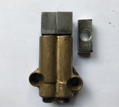 Triumph T140 Oil Pump Used